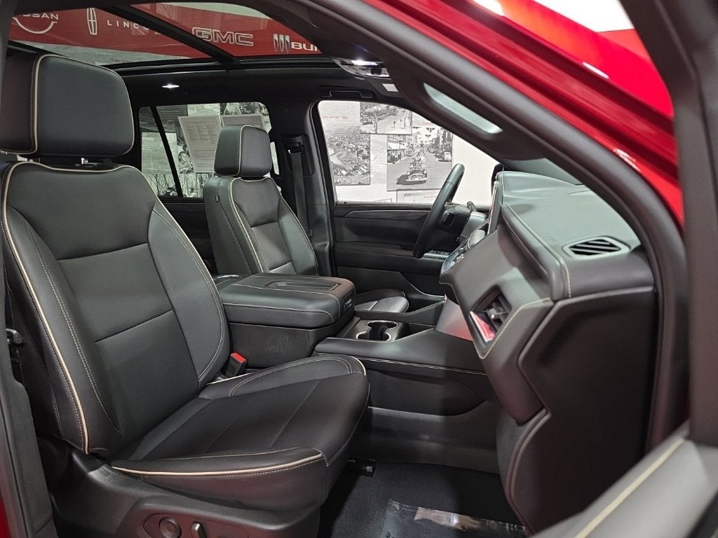 2023 GMC Yukon SLT - Photo 15