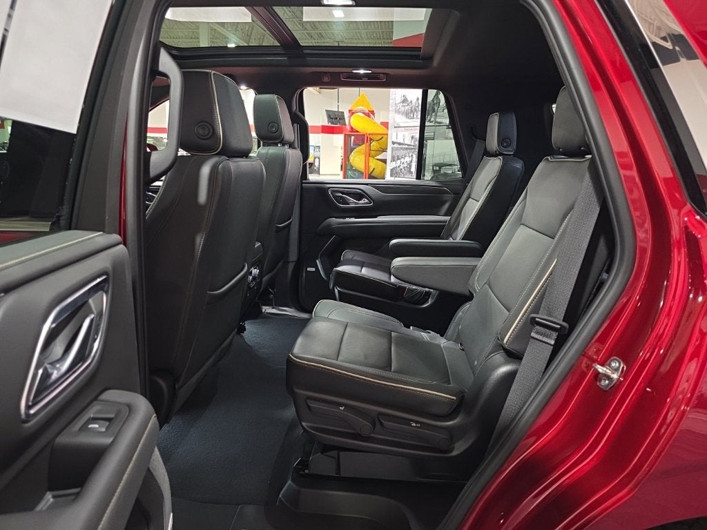 2023 GMC Yukon SLT - Photo 21