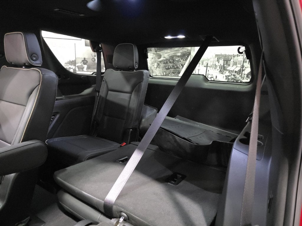 2023 GMC Yukon SLT - Photo 22