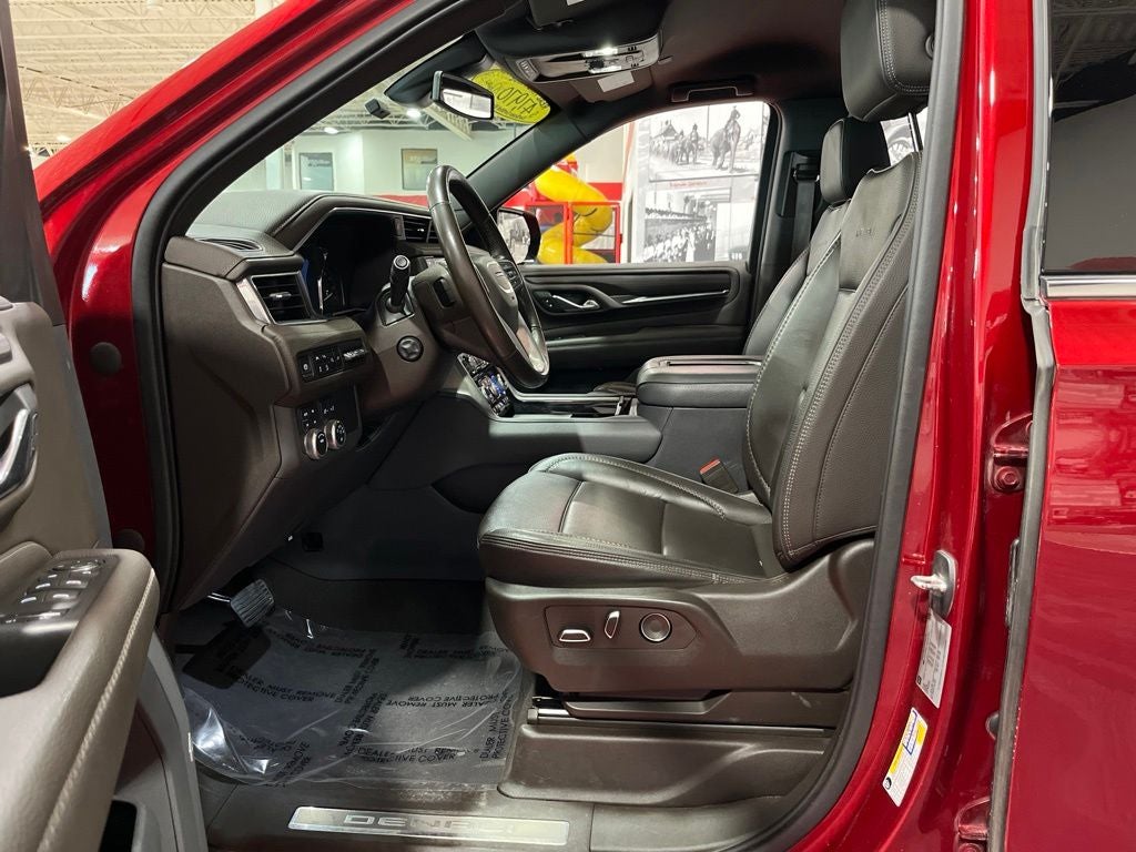 2021 GMC Yukon Denali - Photo 14