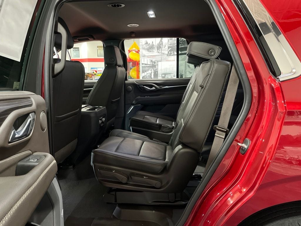 2021 GMC Yukon Denali - Photo 18
