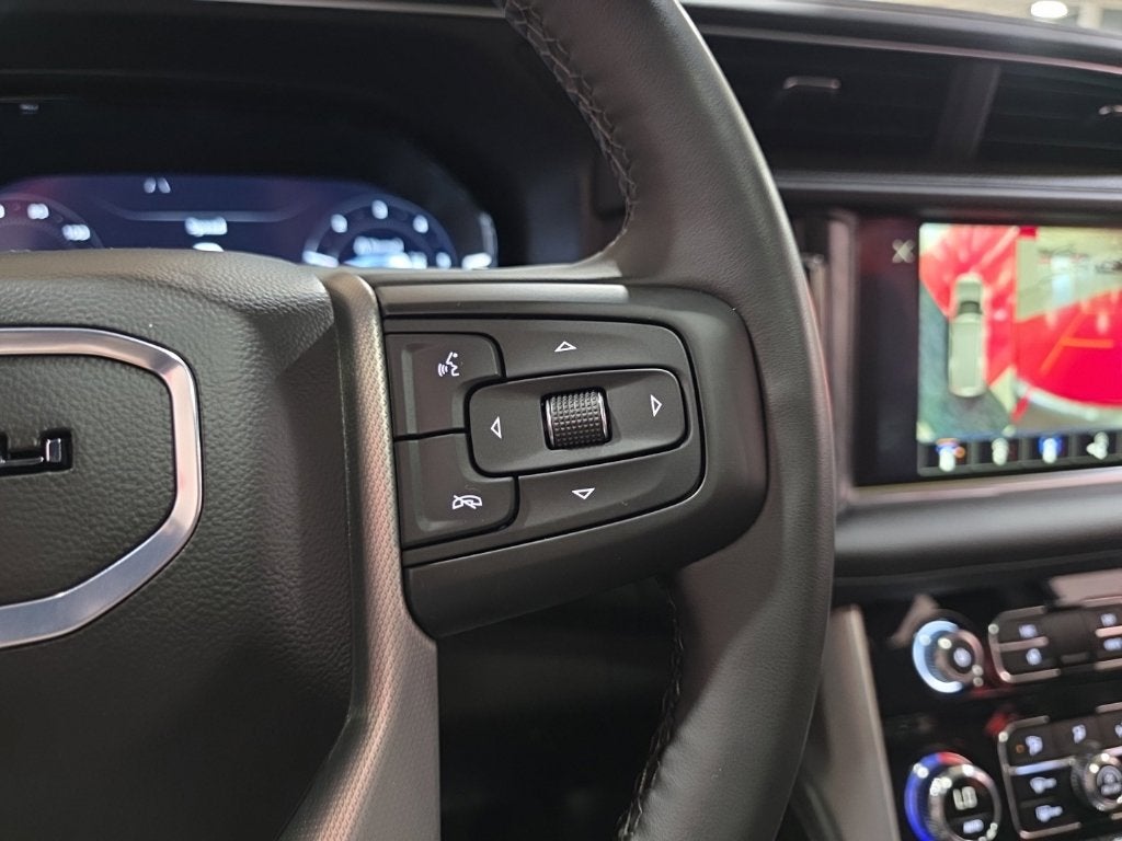 2024 GMC Yukon Denali - Photo 27