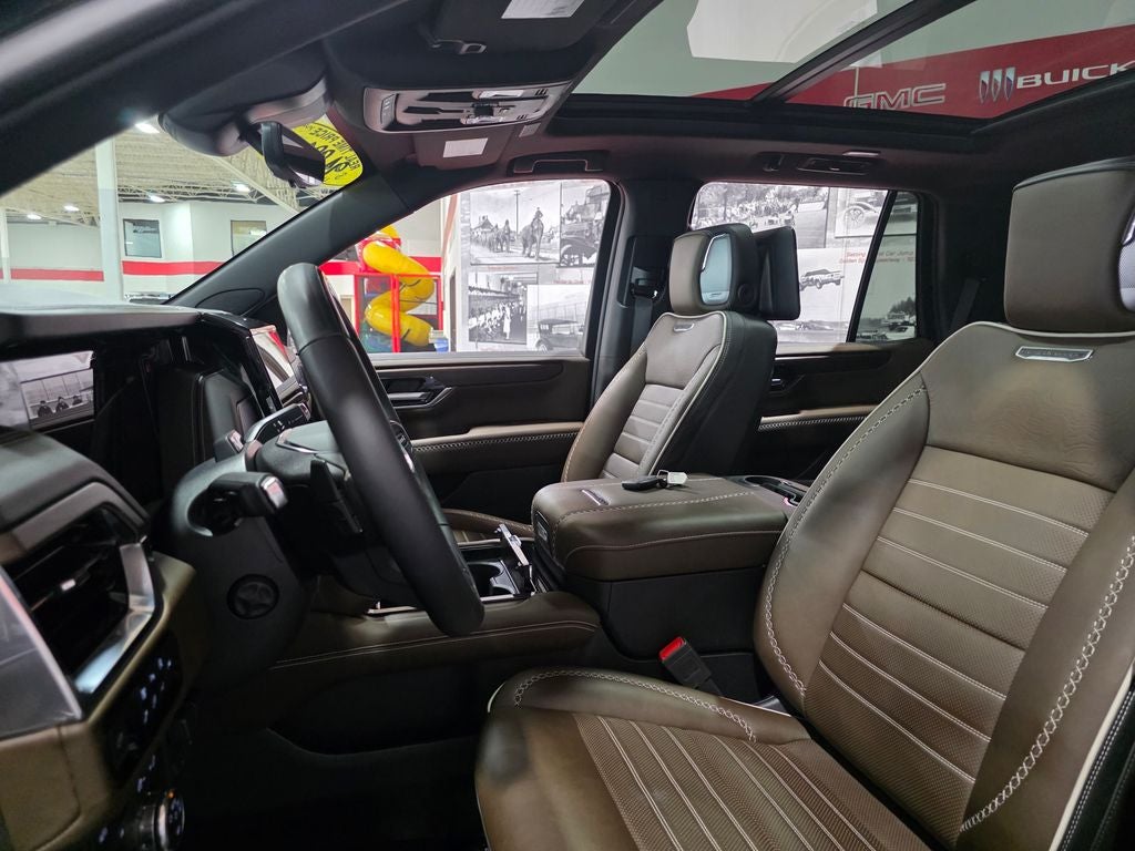 2025 GMC Yukon Denali Ultimate