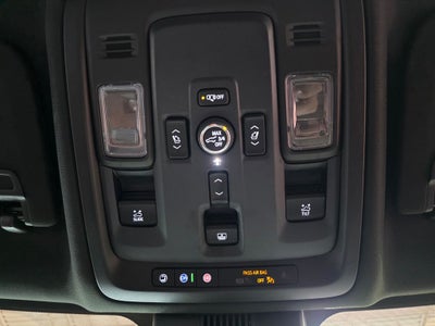 2025 GMC Yukon Denali Ultimate