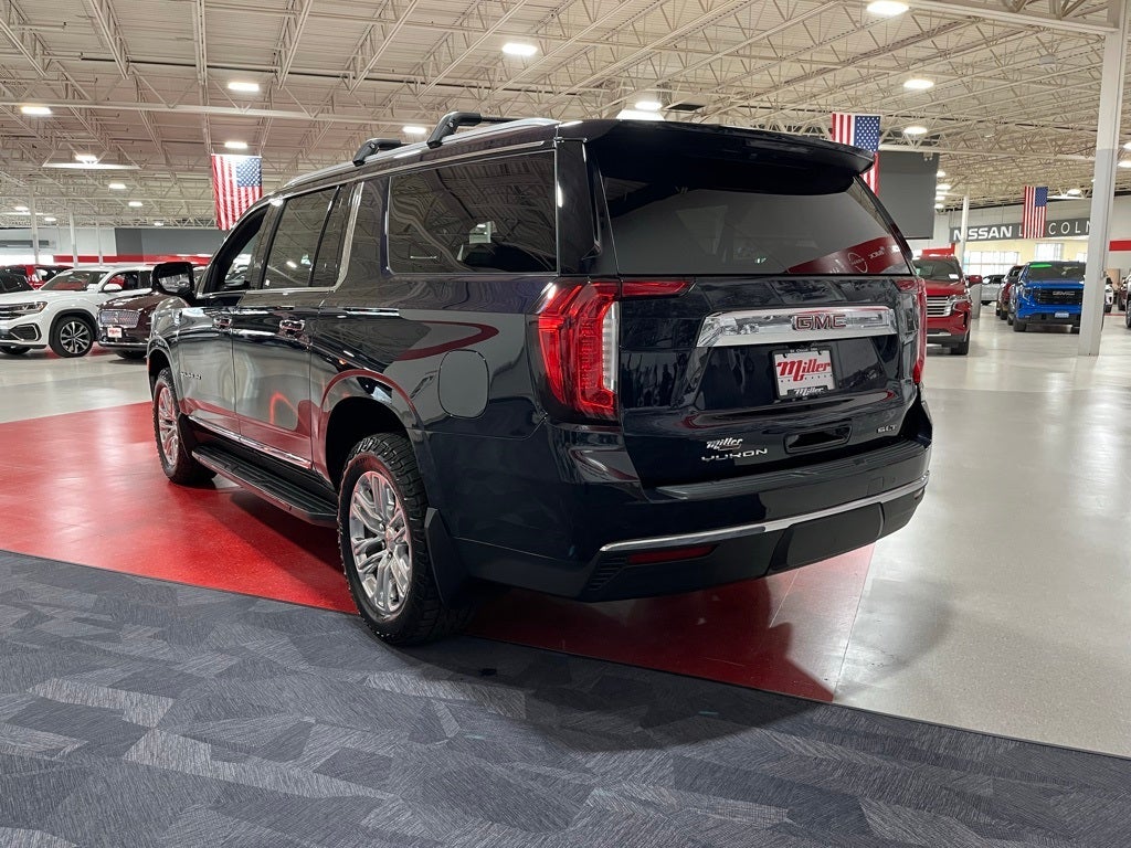 2022 GMC Yukon XL SLT