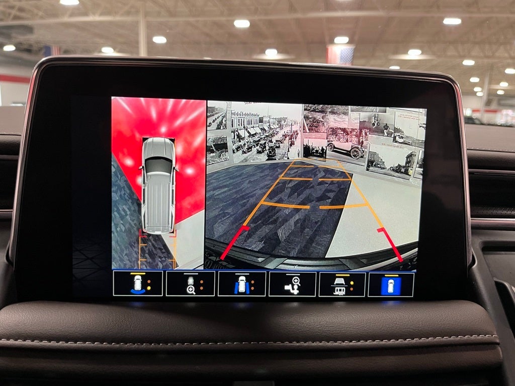 2022 GMC Yukon XL SLT