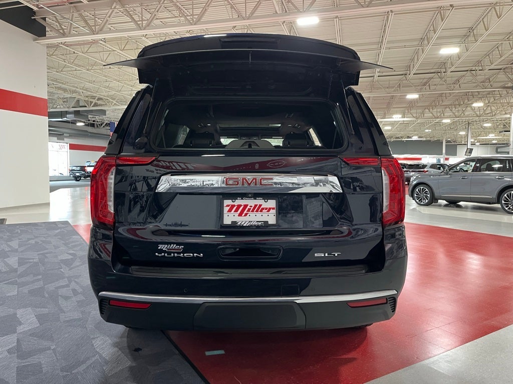2022 GMC Yukon XL SLT