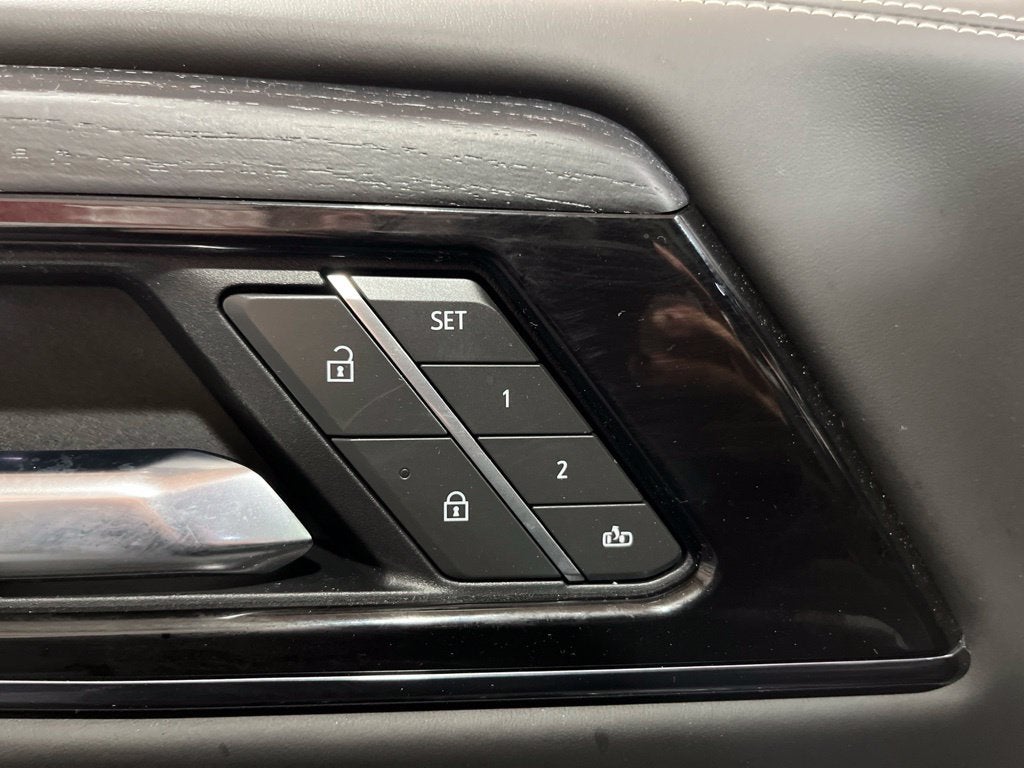 2025 GMC Yukon AT4 Ultimate CarBravo Certified