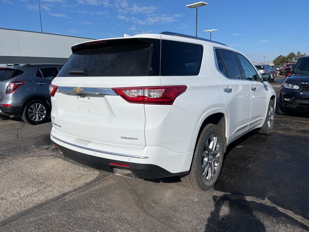 2021 Chevrolet Traverse Premier