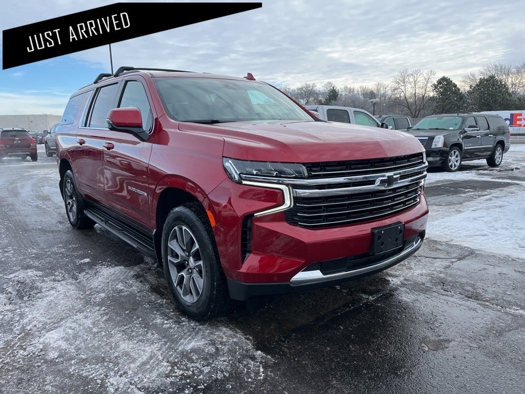 2024 Chevrolet Suburban LT
