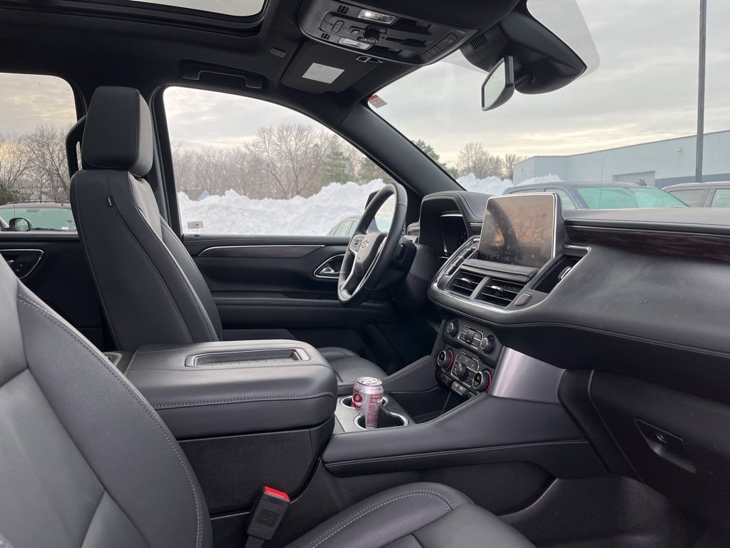 2024 Chevrolet Suburban LT