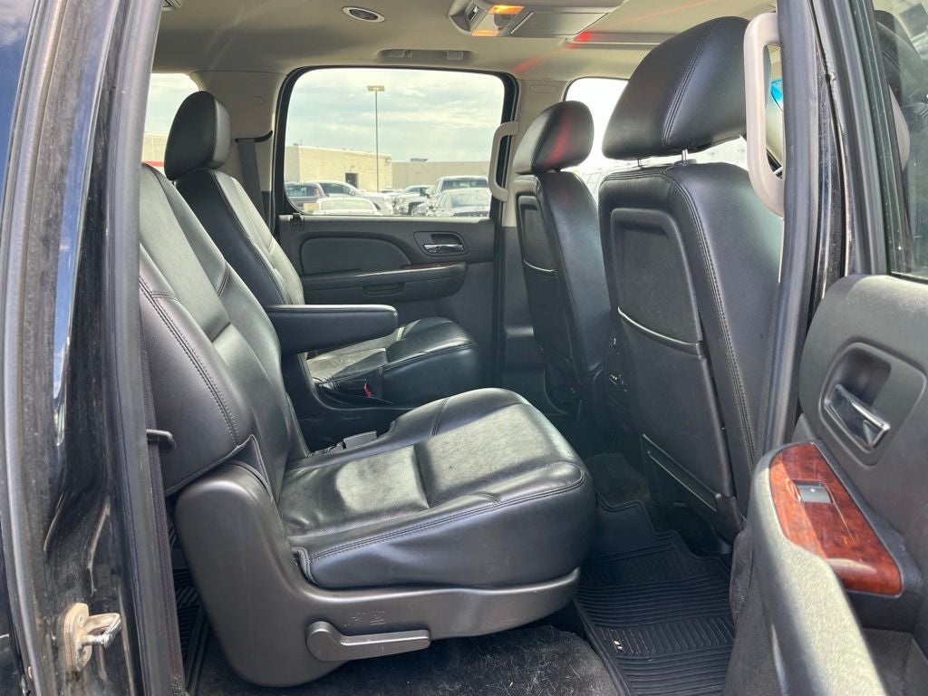 2014 Chevrolet Suburban 1500 LTZ