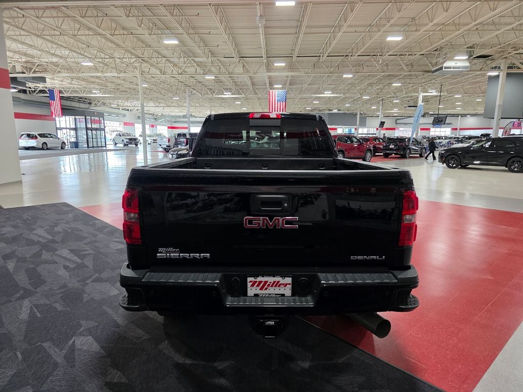 2017 GMC Sierra 3500HD Denali