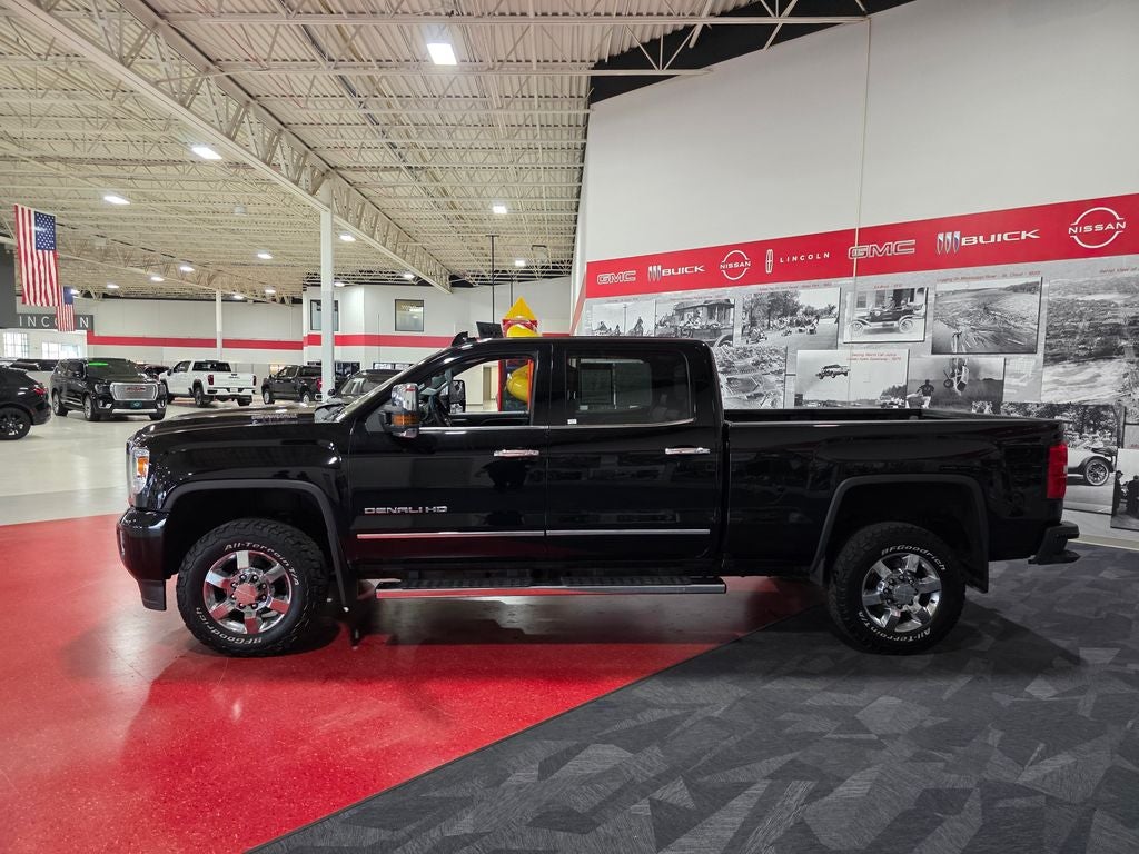 2017 GMC Sierra 3500HD Denali
