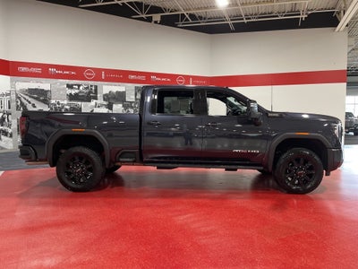 2024 GMC Sierra 2500HD AT4