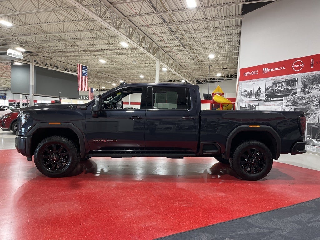 2024 GMC Sierra 2500HD AT4