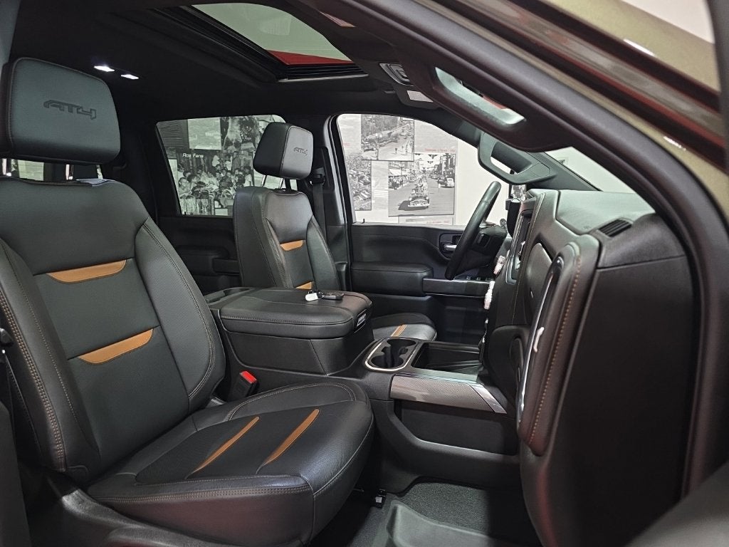 2023 GMC Sierra 2500HD AT4 - Photo 17