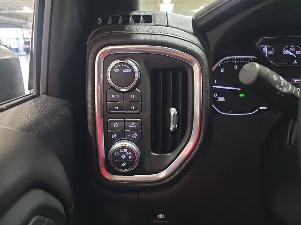 2023 GMC Sierra 2500HD AT4 - Photo 31
