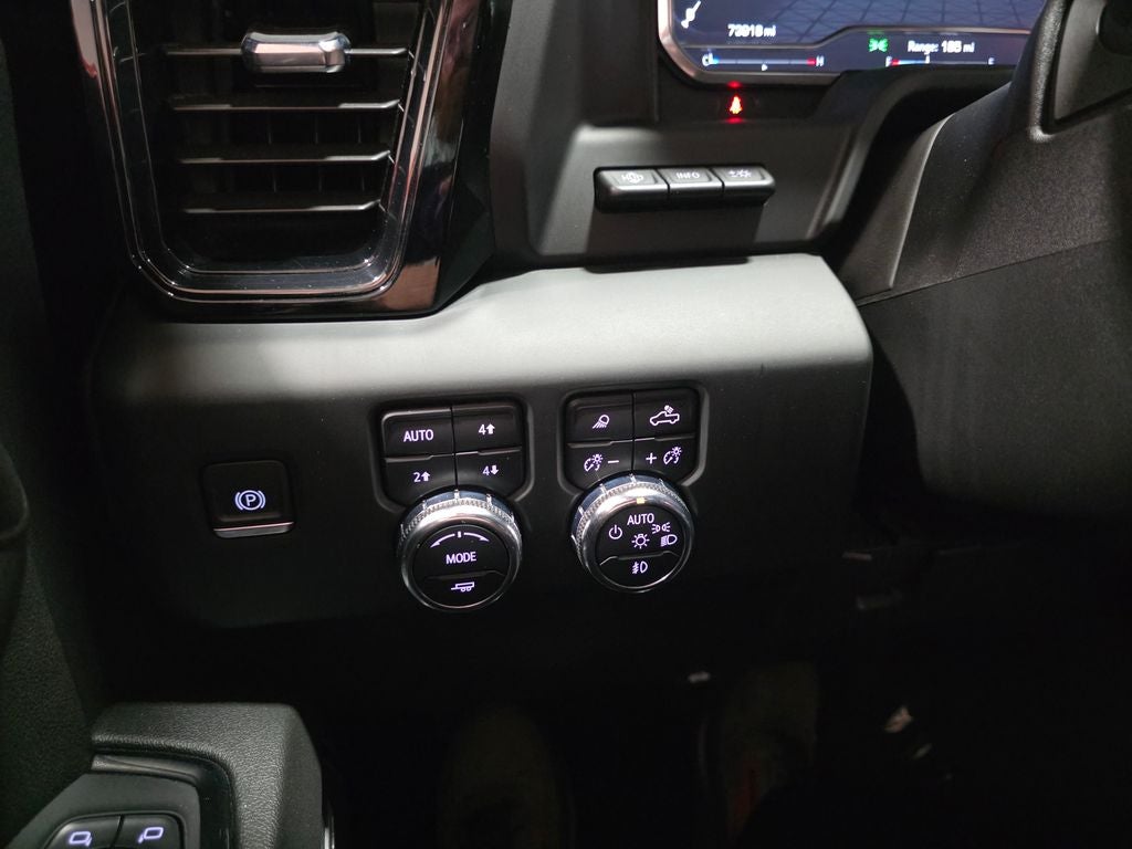 2024 GMC Sierra 3500HD AT4 - Photo 32