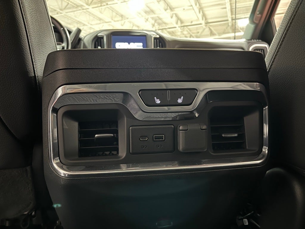 2023 GMC Sierra 3500HD Denali