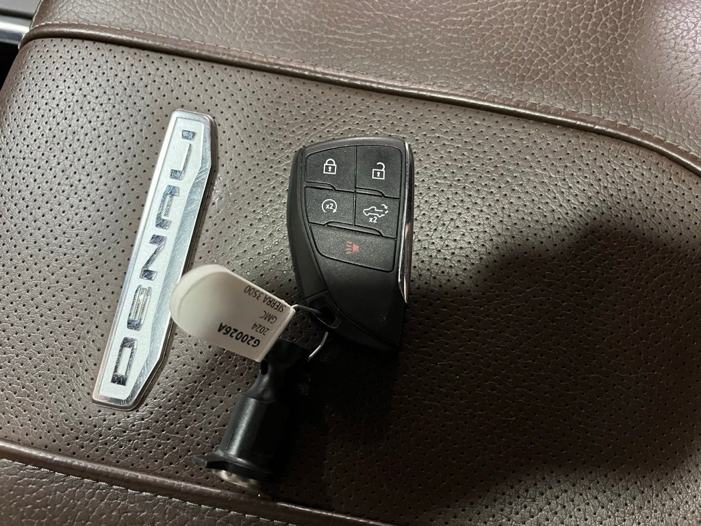 2024 GMC Sierra 3500HD Denali