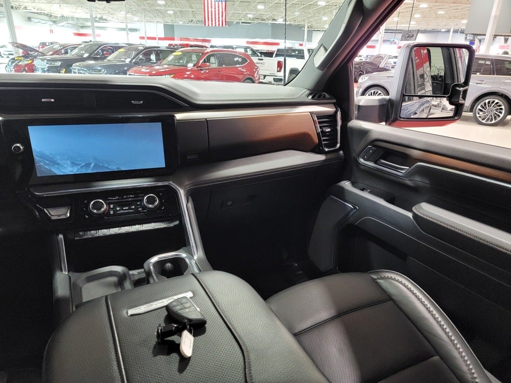 2024 GMC Sierra 3500HD Denali