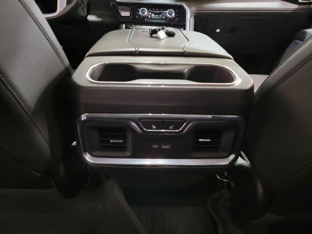 2024 GMC Sierra 3500HD Denali