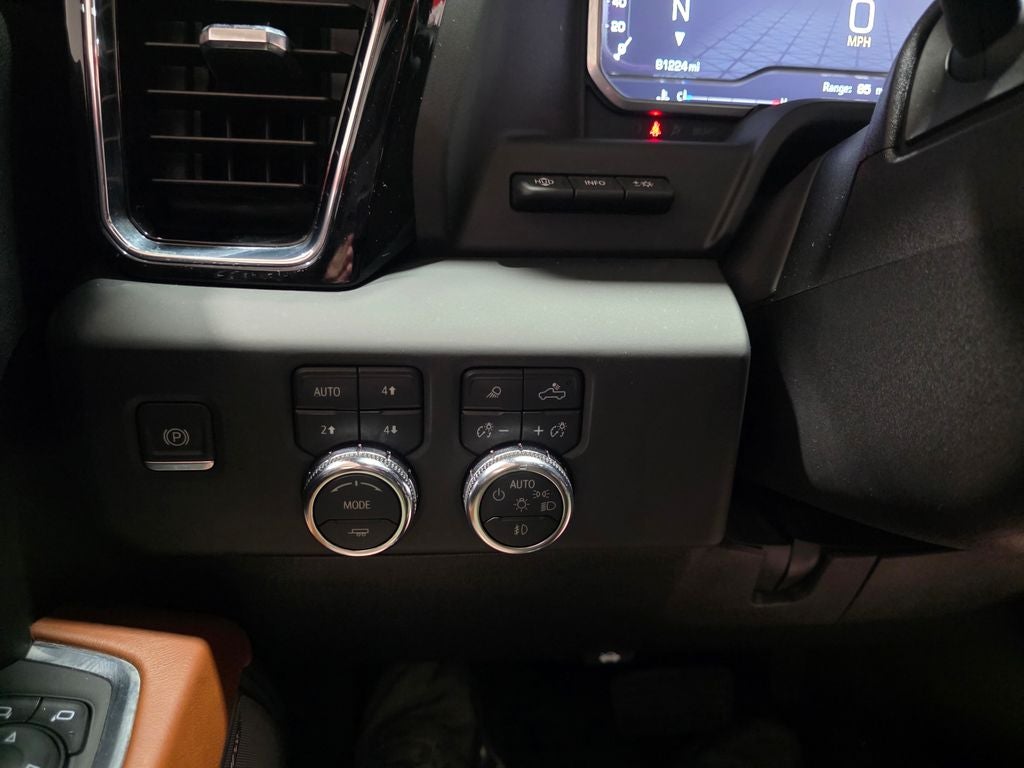 2024 GMC Sierra 3500HD Denali Ultimate CarBravo Certified