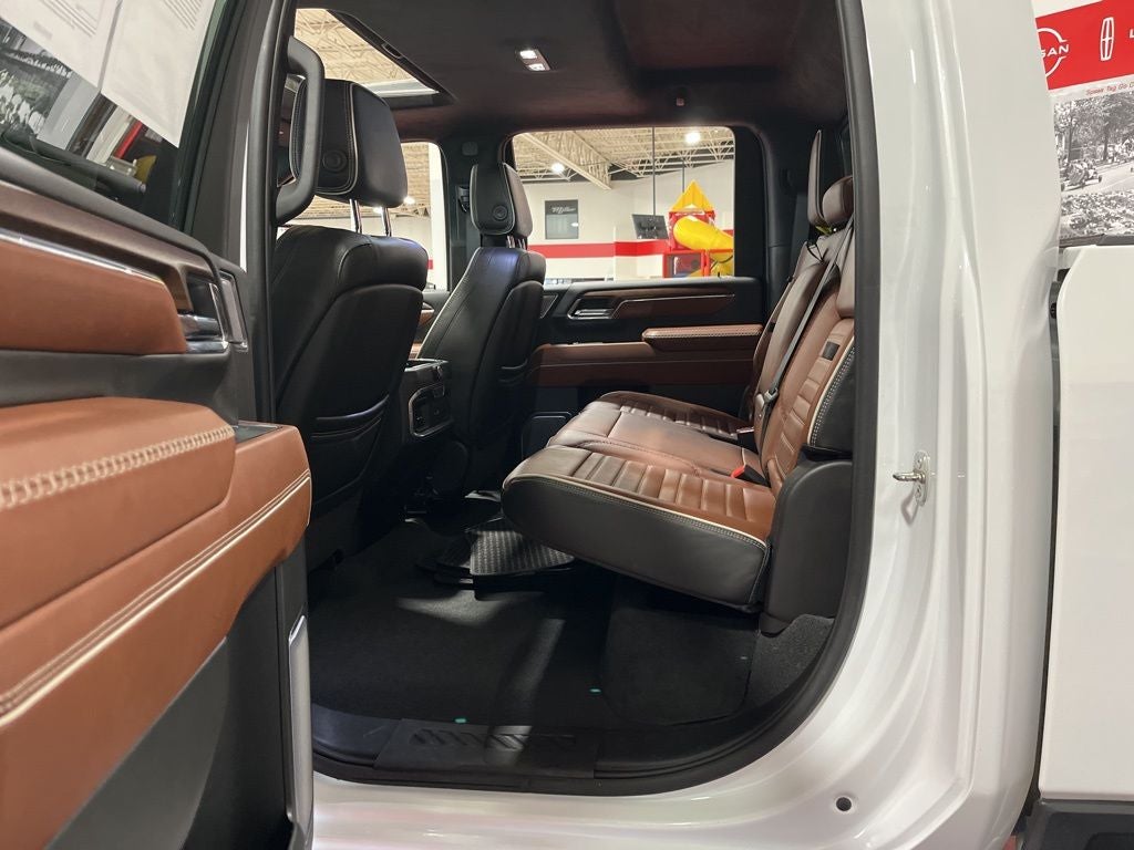 2024 GMC Sierra 3500HD Denali Ultimate