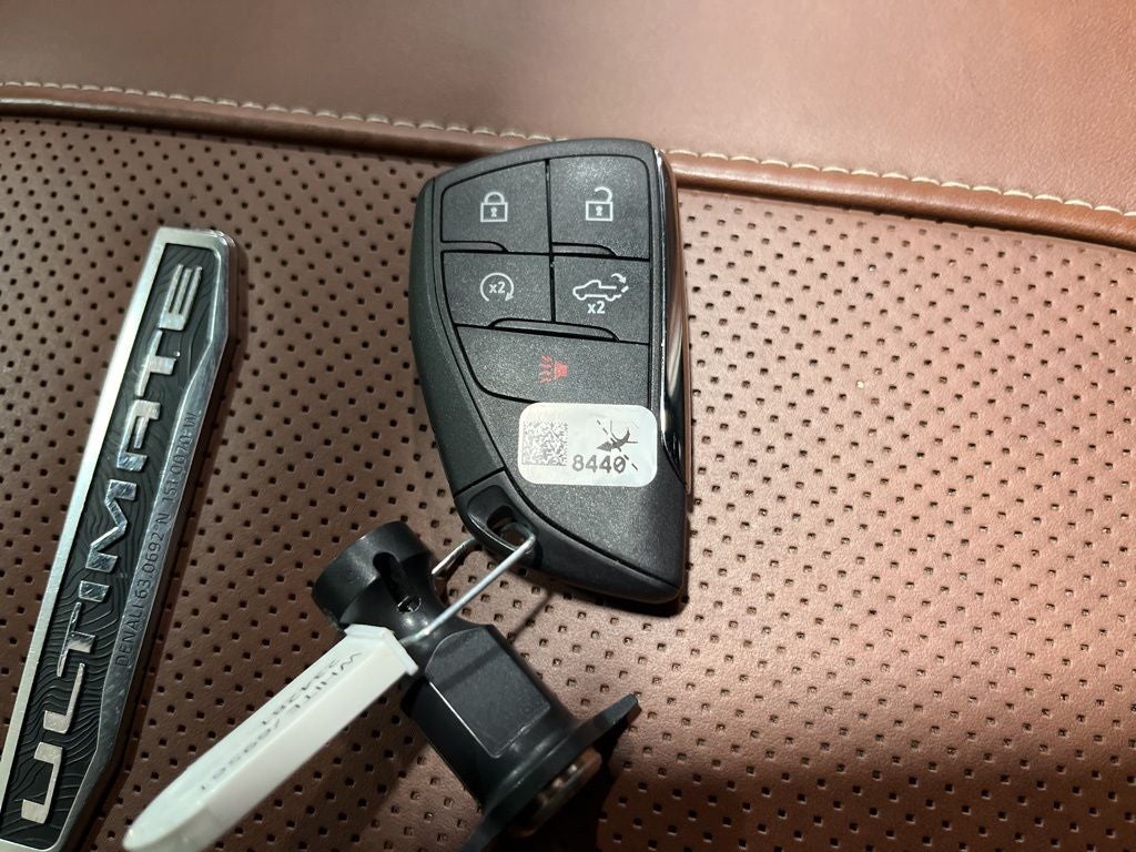 2024 GMC Sierra 3500HD Denali Ultimate