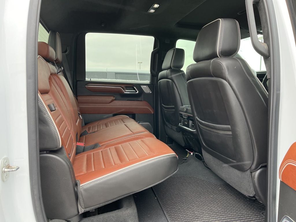 2024 GMC Sierra 3500HD Denali Ultimate