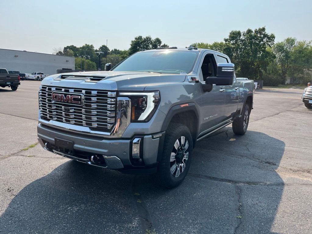 2026 GMC Sierra 3500HD Denali - Photo 6