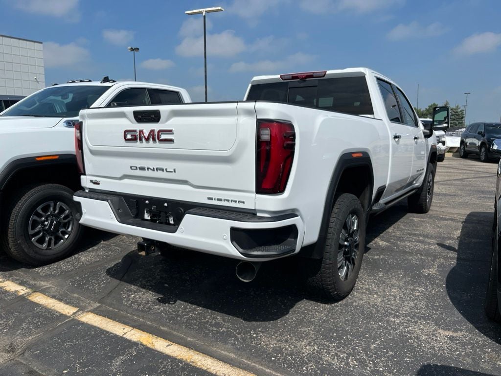 2025 GMC Sierra 3500HD Denali