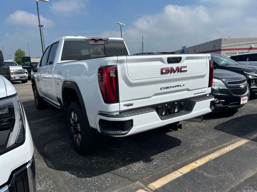 2025 GMC Sierra 3500HD Denali