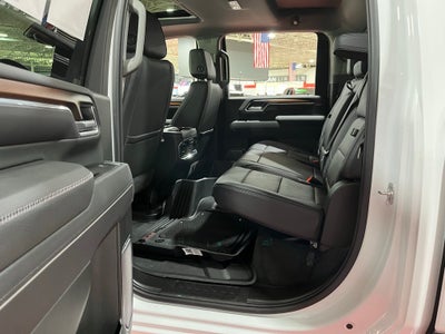 2025 GMC Sierra 3500HD Denali