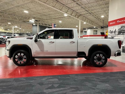 2025 GMC Sierra 3500HD Denali