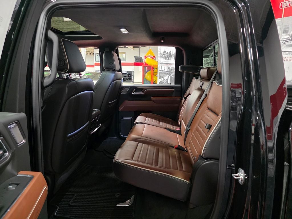 2025 GMC Sierra 3500HD Denali Ultimate