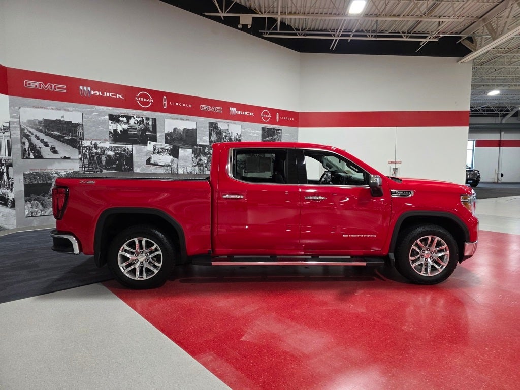 2021 GMC Sierra 1500 SLT