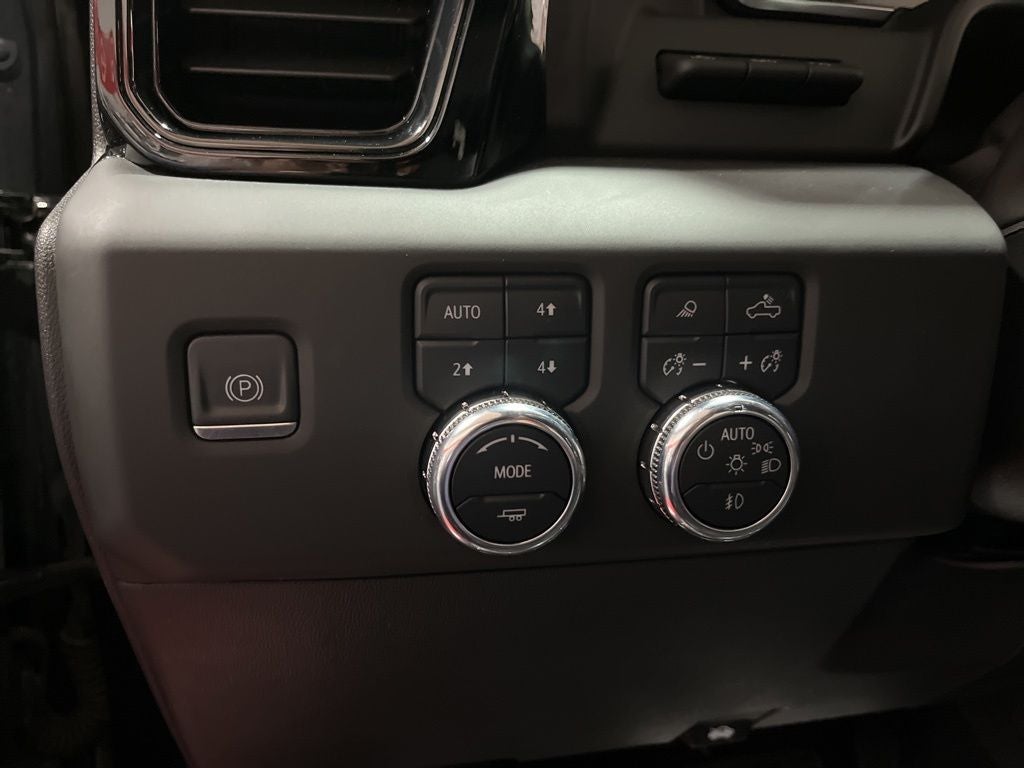 2023 GMC Sierra 1500 AT4 Carbravo Certified