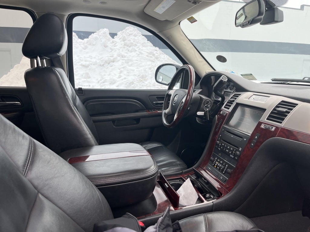 2010 Cadillac Escalade ESV Premium