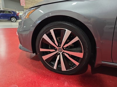 2020 Nissan Altima 2.5 SR