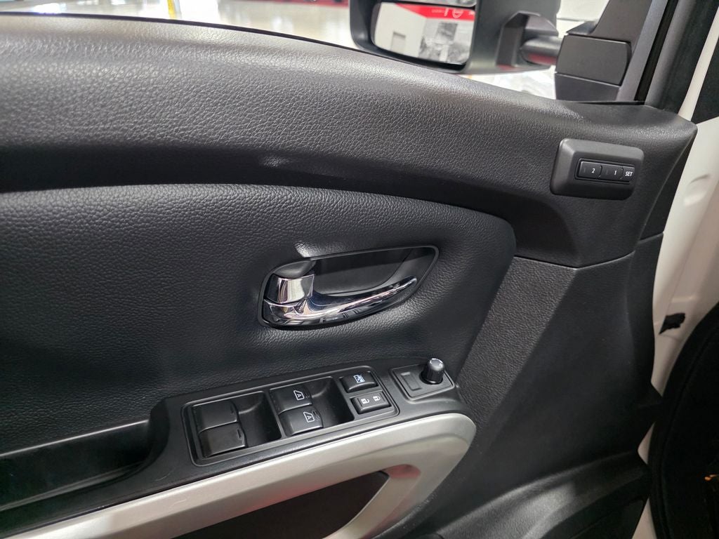 2017 Nissan Titan SL CarBravo Certified
