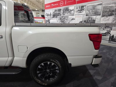 2017 Nissan Titan SL CarBravo Certified