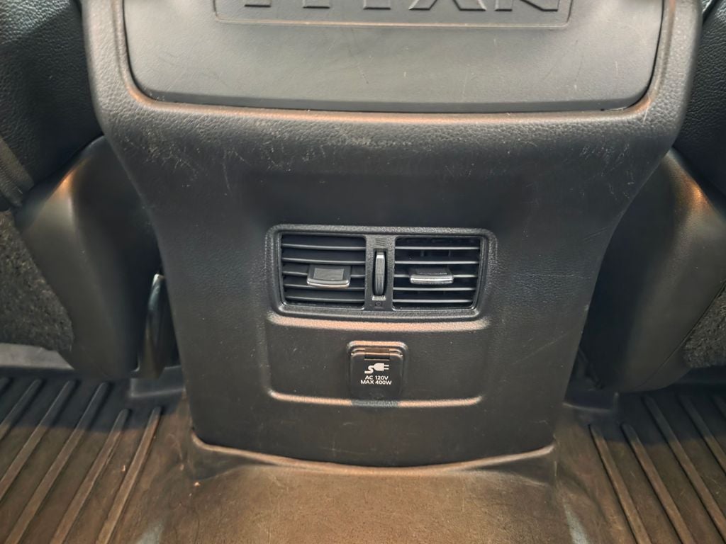 2018 Nissan Titan XD SL