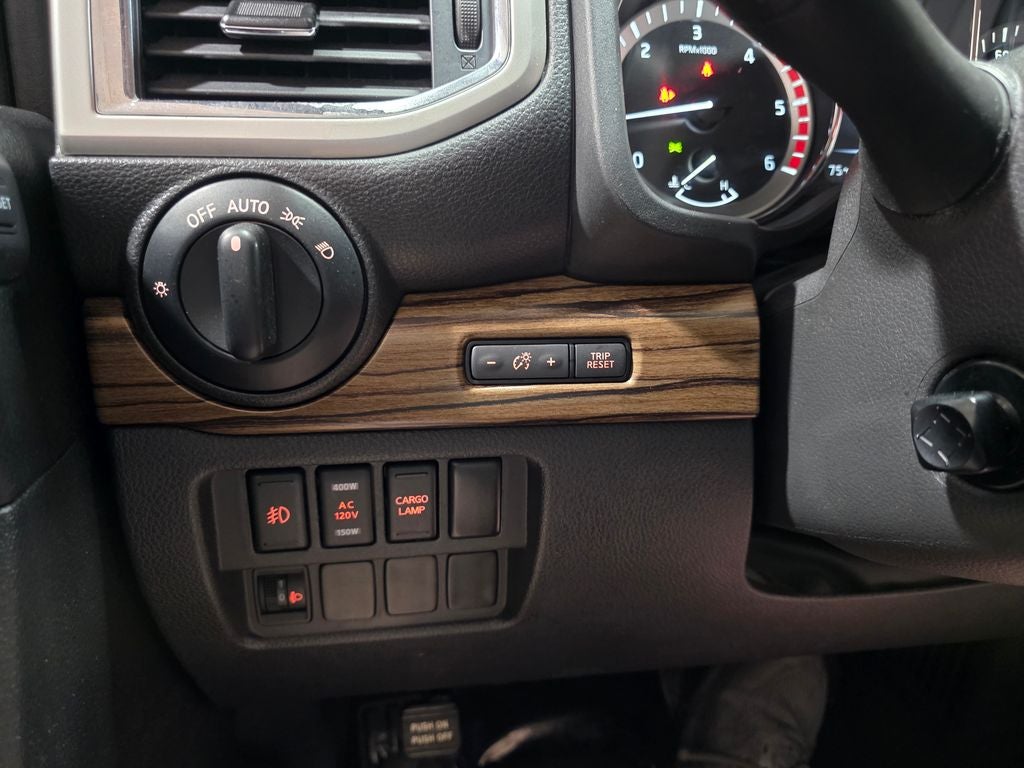 2018 Nissan Titan XD SL