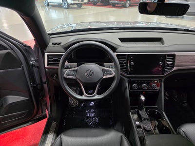 2022 Volkswagen Atlas Cross Sport 3.6L V6 SE w/Technology CarBravo Certified