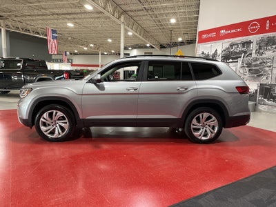 2022 Volkswagen Atlas 3.6L V6 SE w/Technology