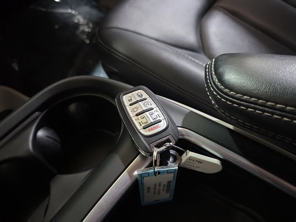 2024 Chrysler Pacifica Touring L - Photo 22