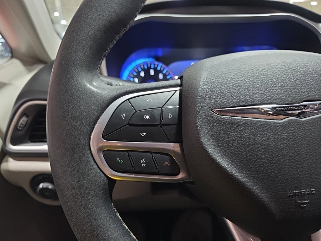 2024 Chrysler Pacifica Touring L - Photo 29