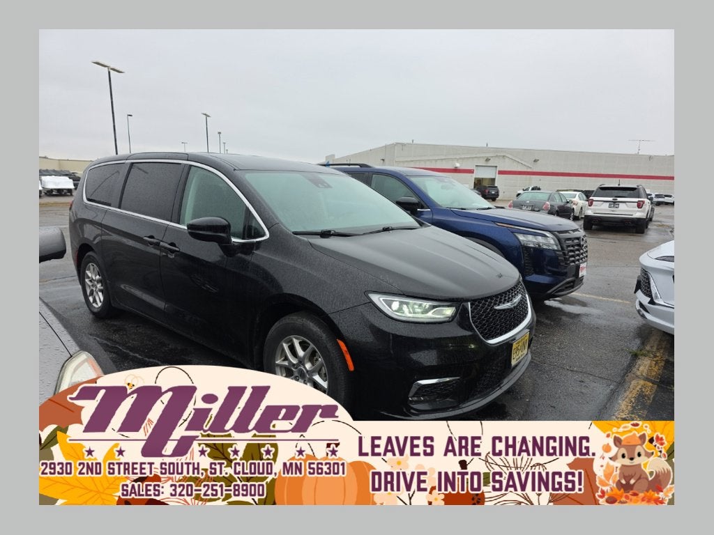 2024 Chrysler Pacifica Touring L